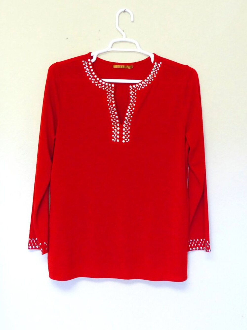 Belldini red and silver rhinestone tunic style long sleeve sweater size 1X